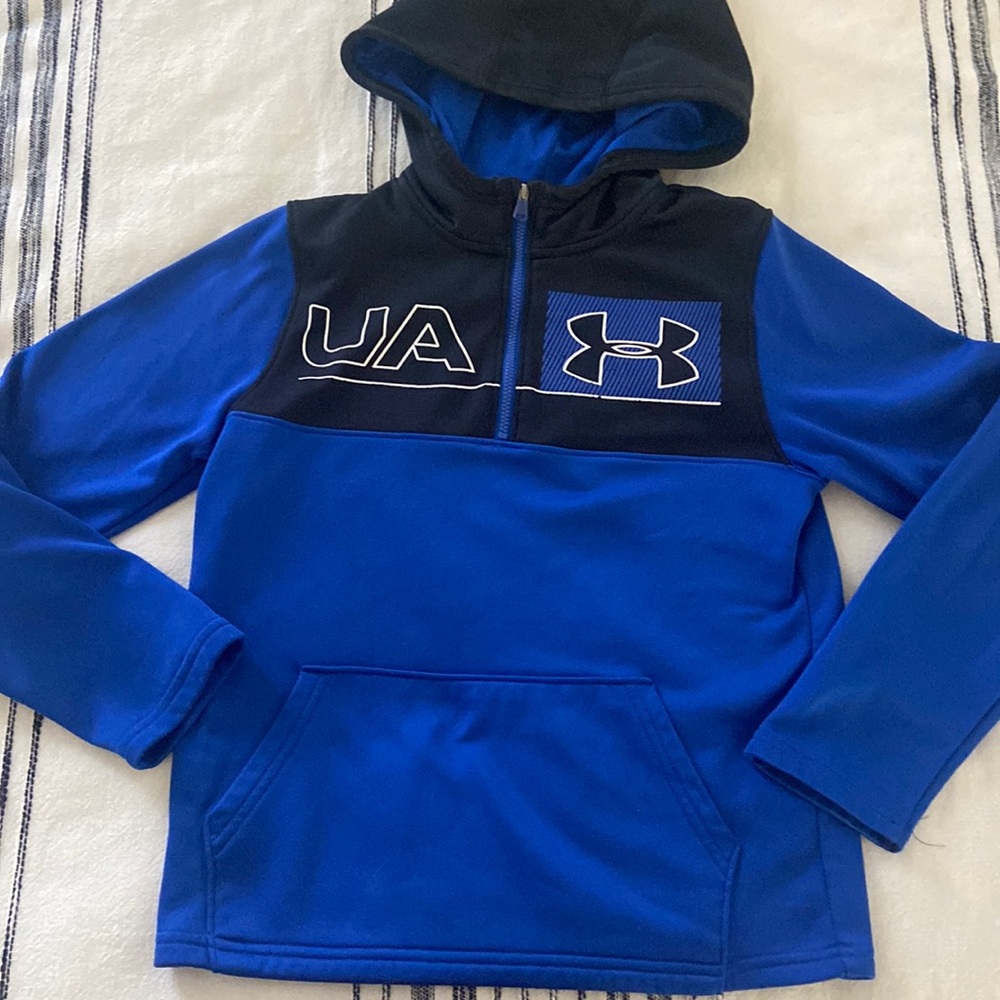 Under Armour Medium sweatshirt